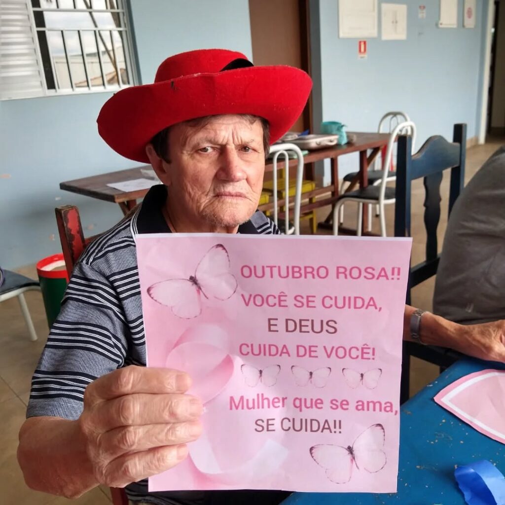 Pode ser uma imagem de texto que diz "OUTUBRO ROSA!! VOCÊ SE CUIDA, E DEUS CUIDA DE VOCÊ! Mulher que se ama, SE CUIDA!!"